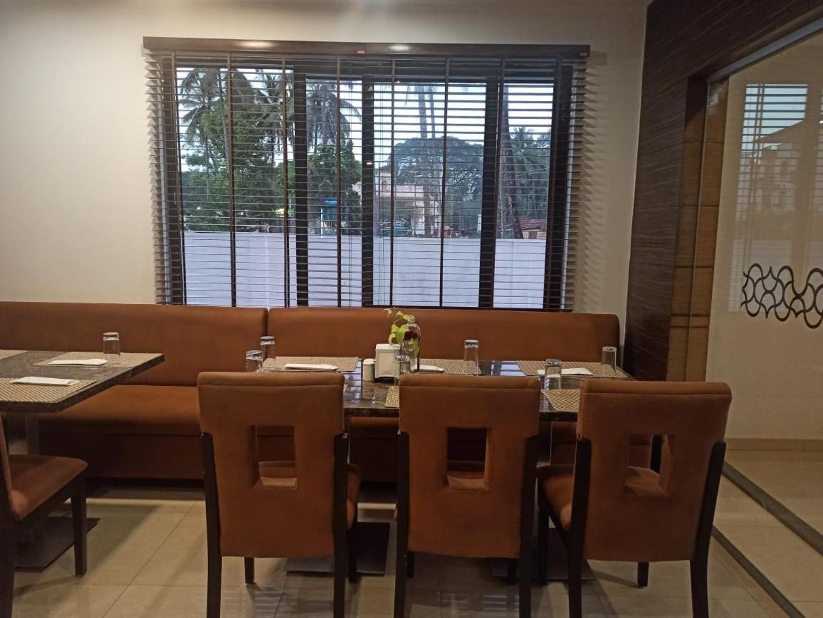 Rns One Hotel Subrahmanya Exterior foto